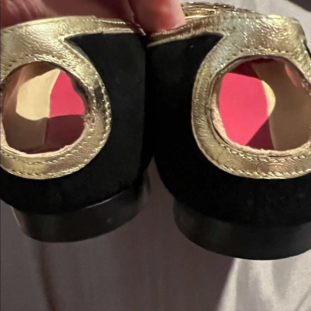 Kate Spade Elegant Black Flats with Gold Detailing - Picture 8 of 14